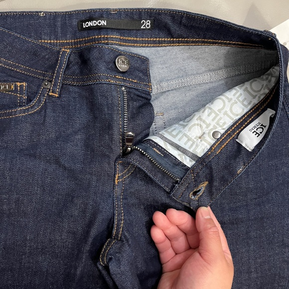 NWT - Ice Iceberg Women’s City Series London Straight Jeans - Size 28 - Picture 5 of 9